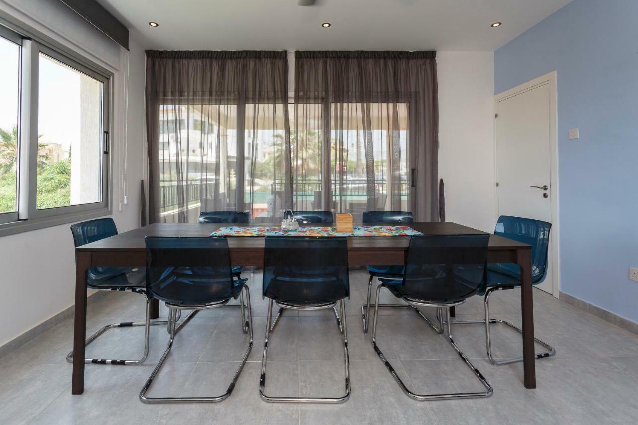 Coral Bay Sea Breeze Apartments - 3 Bedroom Apartment 페이야 외부 사진